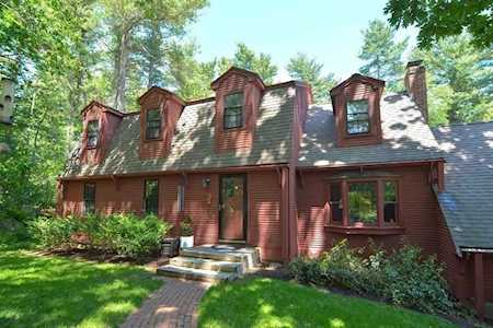 49 Noon Hill Avenue Norfolk, MA 02056