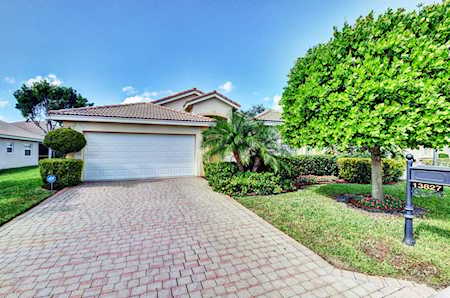 13827 Via Tivoli Delray Beach, FL 33446