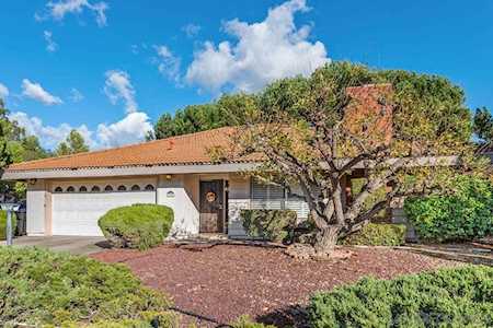 17893 Corte Emparrado San Diego, CA 92128