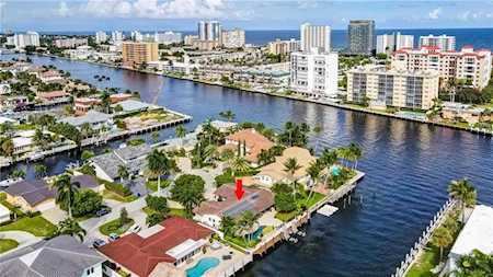 2830 NE 9th Ct Pompano Beach, FL 33062