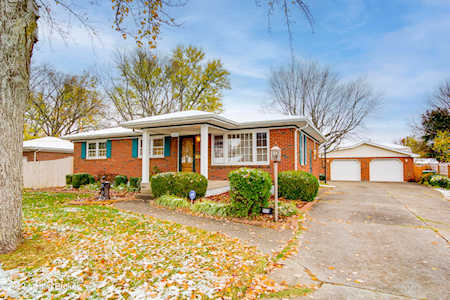 5419 Hess Dr Louisville, KY 40258