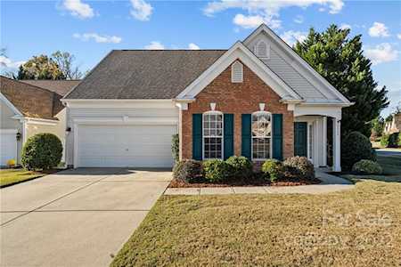 8906 Heron Glen Dr Charlotte, NC 28269