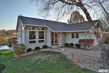 4916 S Sir Gawain Ct Mapleton, IL 61547
