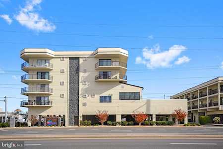 11 142nd St #323 Ocean City, MD 21842