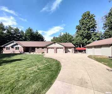 2251 Hollands Grove Rd Washington, IL 61571