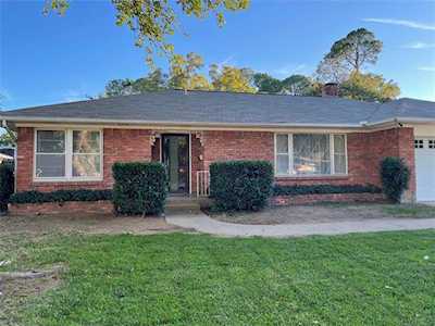 1506 Ashland Street Arlington, TX 76012