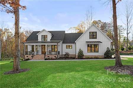 133 Manorly Ln Mooresville, NC 28115