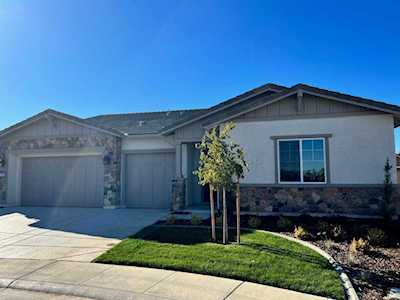 1384 Red Lake Way Lincoln, CA 95648