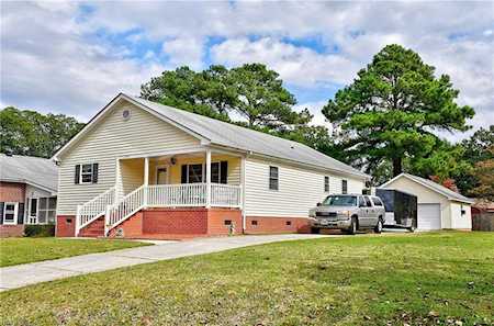 1414 Walnut Ave Chesapeake, VA 23325