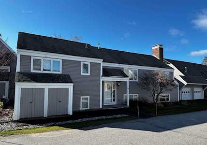 14 Hilltop Place New London, NH 03257