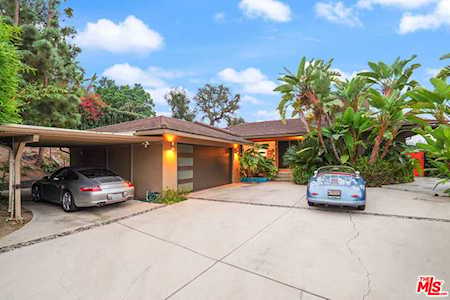 3707 Royal Meadow Rd Sherman Oaks, CA 91403