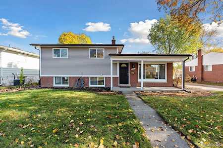 28464 Hales St Madison Heights, MI 48071