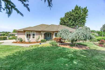 3551 Shawna Dr Medford, OR 97504