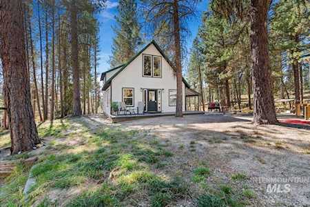 12 N Meadow Creek Rd Centerville, ID 83631