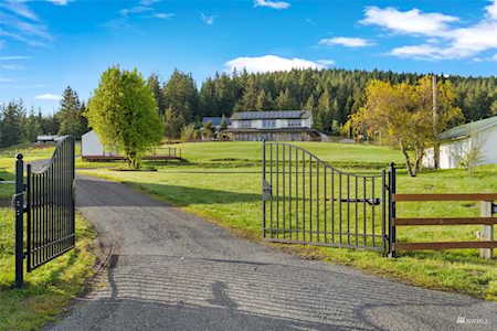 1688 Lincoln Creek Rd Rochester, WA 98579