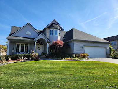 1381 Seward Brighton, MI 48116