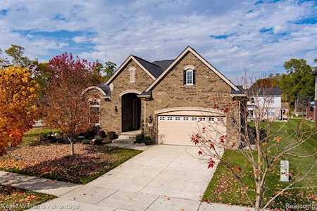 3216 Fortune Ln Commerce Twp, MI 48390