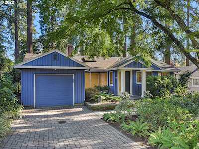 765 10th ST Lake Oswego, OR 97034
