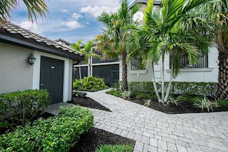 5517 Palmer CIRCLE #103 Bradenton, FL 34211