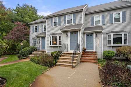 73 Village St #73 Easton, MA 02375
