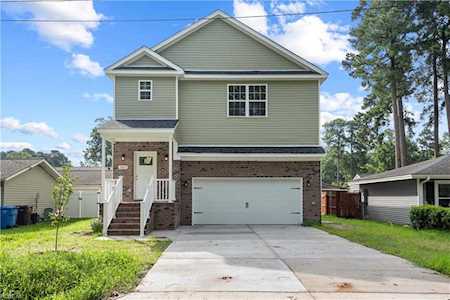 5806 Dunkirk St Portsmouth, VA 23703