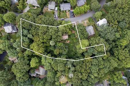 21 Pine Ridge Rd Wellesley, MA 02481