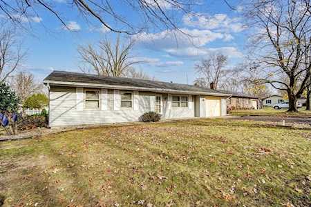 310 E Sycamore Drive Warsaw, IN 46580