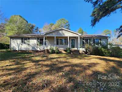 2302 Charlotte Hwy Mooresville, NC 28117