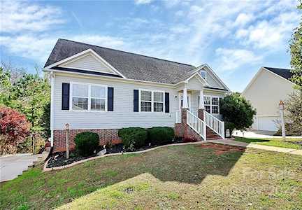 1535 Meadow Glen Ln Rock Hill, SC 29730