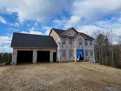200 Governors Rd Pittsfield, NH 03263