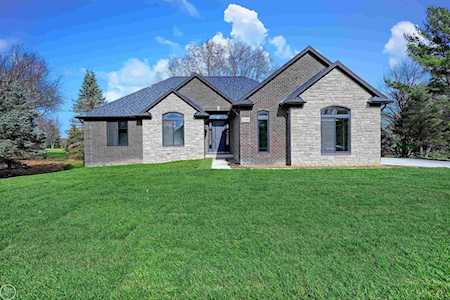 6145 Christopher Ct Bruce, MI 48065