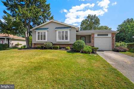 35 Bryant Rd Turnersville, NJ 08012