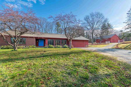 151 Saint Johnsbury Rd Littleton, NH 03561