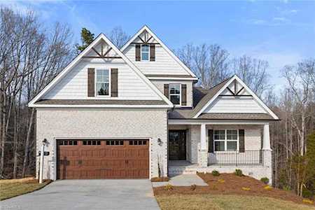 2709 Bartlett Lane Clemmons, NC 27012