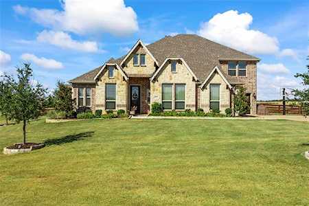 2712 Prairie Mound Court Northlake, TX 76226