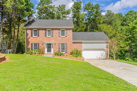 5686 N NW Shores Way Acworth, GA 30101