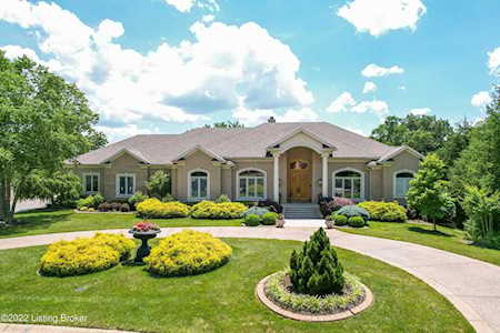 6719 Elmcroft Cir Louisville, KY 40241