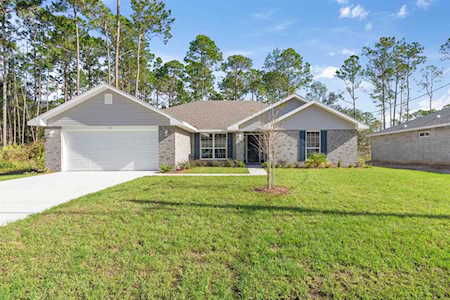 33 Richardson Dr Palm Coast, FL 32164