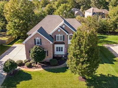 1544 Burrowin Dr Chesapeake, VA 23321