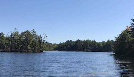 28 Canterbury Shore Dr Canterbury, NH 03224