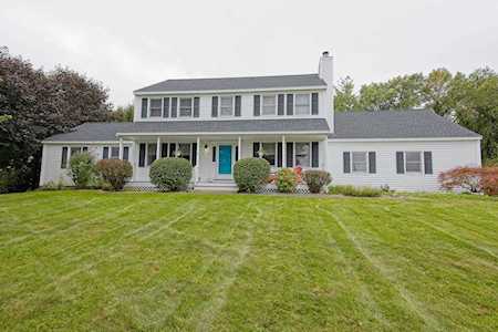 6 Waterview Circle Litchfield, NH 03052