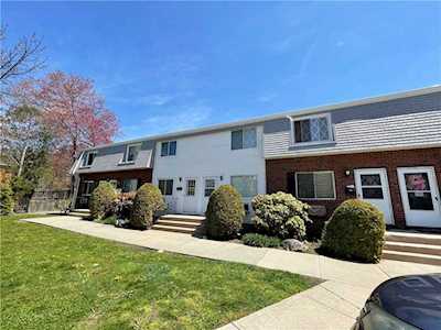 300 Smithfield Rd #TH7 North Providence, RI 02904