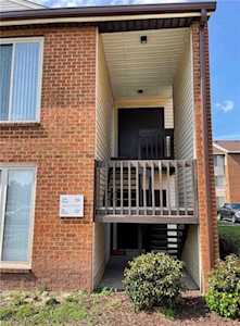 139 Hampton Club Dr Hampton, VA 23666