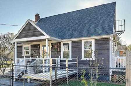 96 North St East Providence, RI 02915