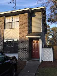 8010 Thelen St Charleston, SC 29406