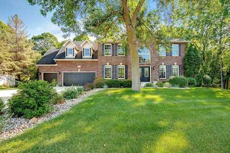925 Weston Ridge Parkway Chaska, MN 55318