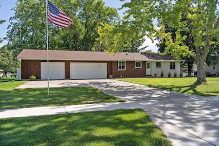 971 Garden View Drive Apple Valley, MN 55124