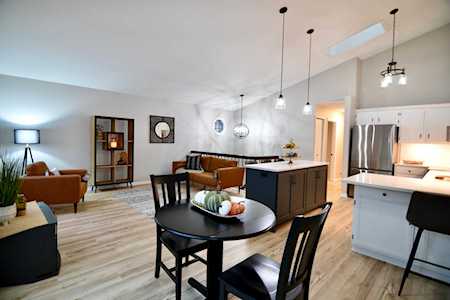 753 Evergreen Court Burnsville, MN 55337
