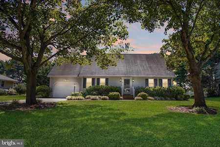 909 Park Dr Seaford, DE 19973