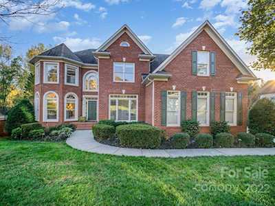 16616 New Providence Ln Charlotte, NC 28277